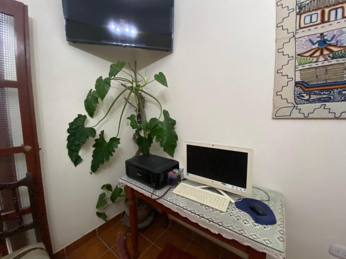 Bed and Breakfast La Chocita Ward Лима Экстерьер фото
